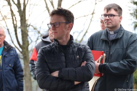 Odprtje odseka asfaltirane javne poti v naselju Velika Lašna (16)